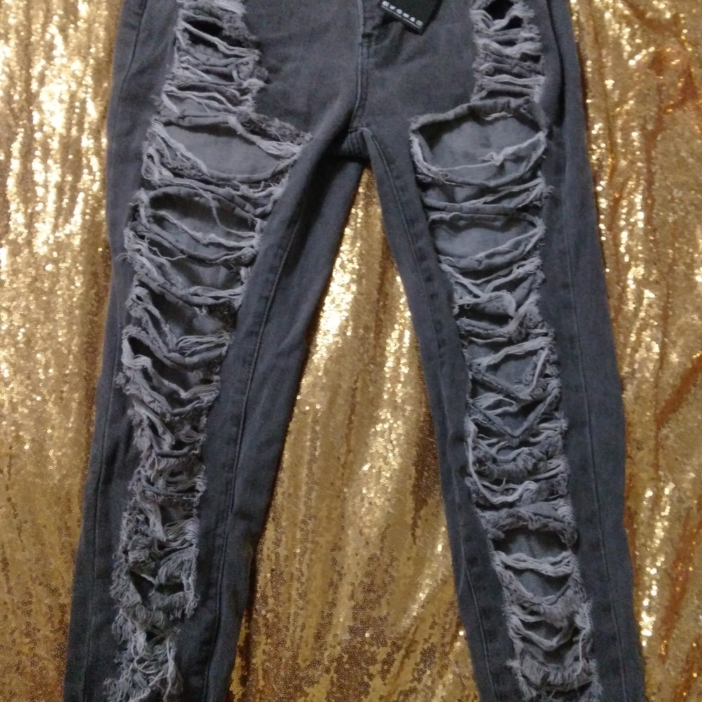 Fashion nova distressed jeans
